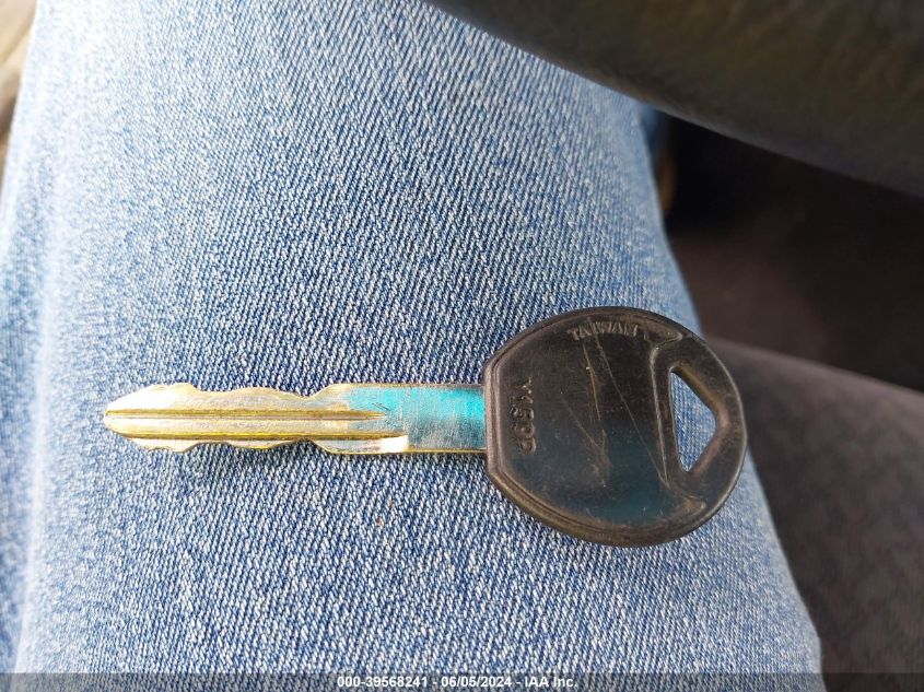 2002 Dodge Intrepid Se VIN: 2B3HD46RX2H132462 Lot: 39568241