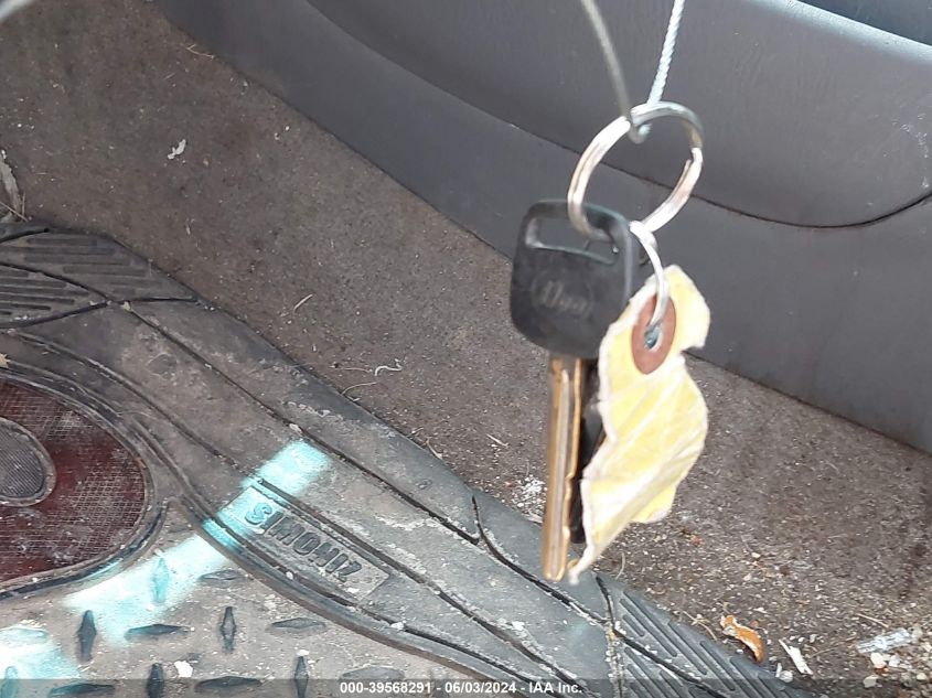 2005 Toyota Tundra Sr5 V8 VIN: 5TBBT44155S467907 Lot: 39568291