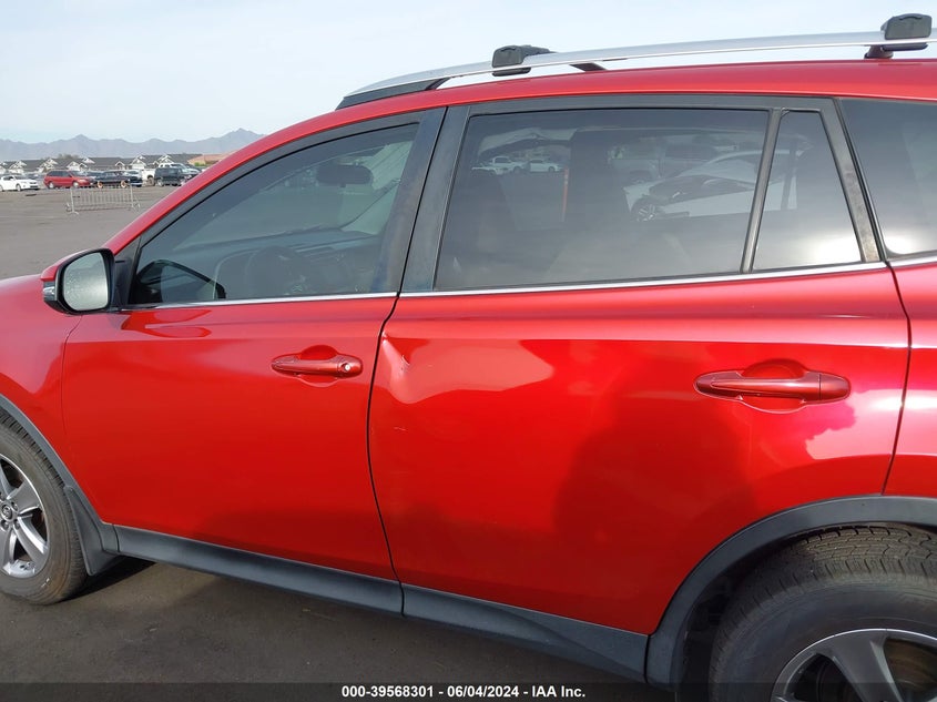 2015 TOYOTA RAV4 XLE - JTMWFREVXFJ036749