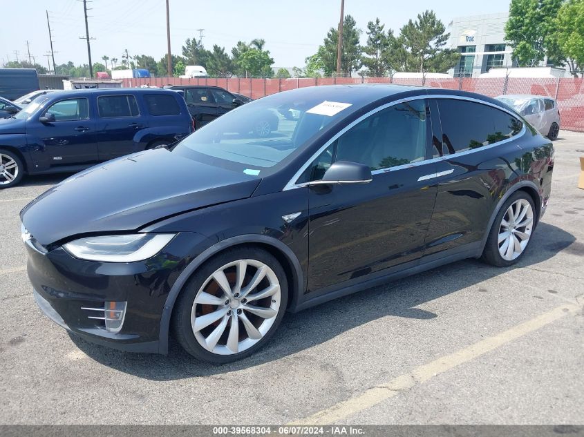 2016 Tesla Model X 60D/70D/75D/90D/P100D VIN: 5YJXCBE27GF005526 Lot: 39568304