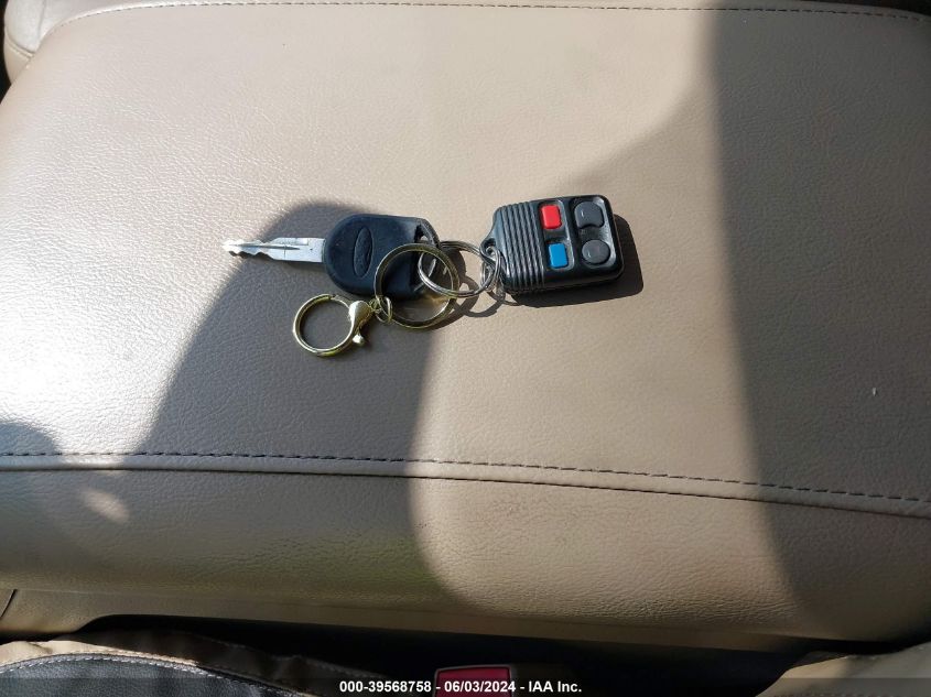 2006 Ford Expedition Eddie Bauer/King Ranch VIN: 1FMFU18596LA12297 Lot: 39568758