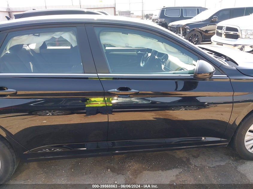 2019 Volkswagen Jetta 1.4T R-Line/1.4T S/1.4T Se VIN: 3VWC57BU4KM141710 Lot: 39568863