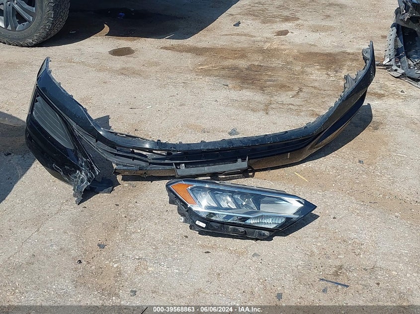 2019 Volkswagen Jetta 1.4T R-Line/1.4T S/1.4T Se VIN: 3VWC57BU4KM141710 Lot: 39568863