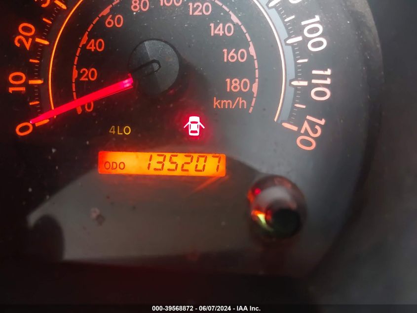 2010 Toyota Tundra Grade 5.7L V8 VIN: 5TFDW5F10AX128938 Lot: 39568872