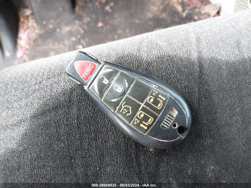 2016 Dodge Grand Caravan Sxt VIN: 2C4RDGCG1GR366675 Lot: 39569025