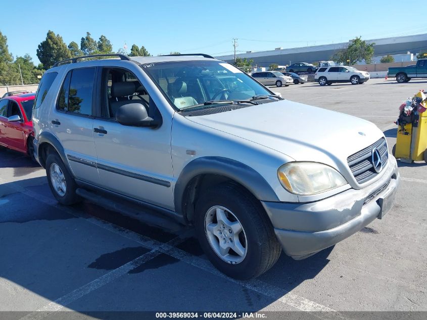 1998 Mercedes-Benz Ml 320 Classic VIN: 4JGAB54E7WA044691 Lot: 39569034