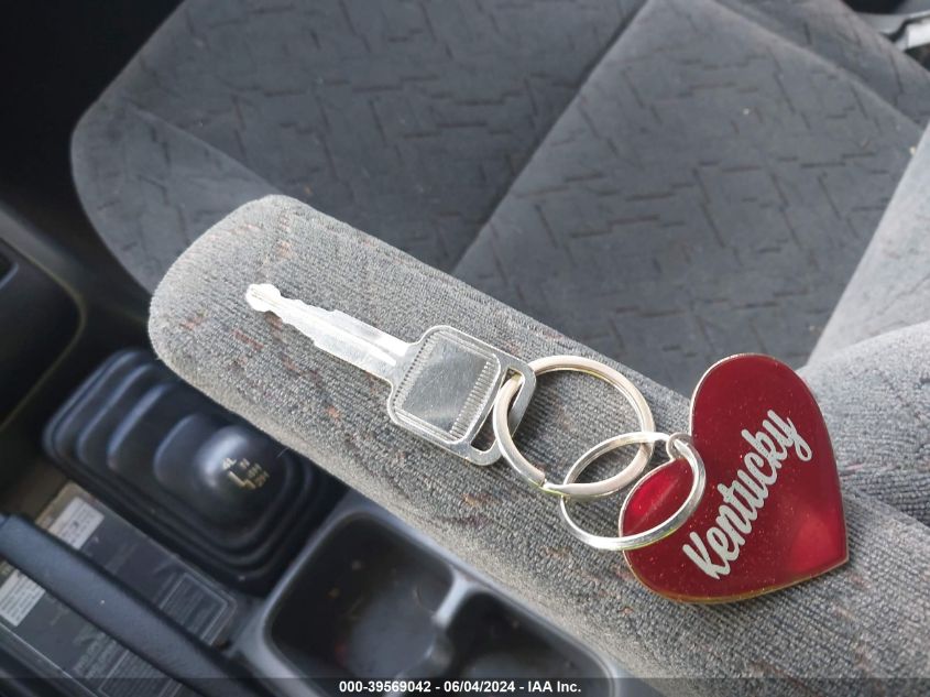 2002 Chevrolet Tracker Hard Top Zr2 VIN: 2CNBJ734026952287 Lot: 39569042