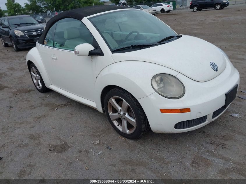 2007 Volkswagen New Beetle Triple White VIN: 3VWFF31Y07M422756 Lot: 39569044