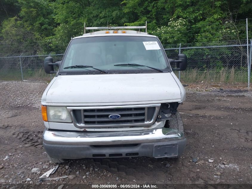 2005 Ford E-350 Cutaway Standard VIN: 1FDSE35S55HA15071 Lot: 39569095