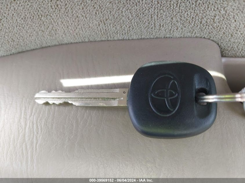 2008 Toyota Corolla Ce VIN: 2T1BR32E38C892870 Lot: 39569152