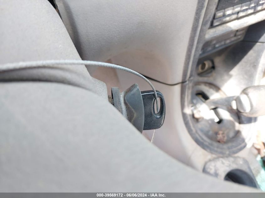 1998 Ford Mustang VIN: 1FAFP4044WF128673 Lot: 39569172