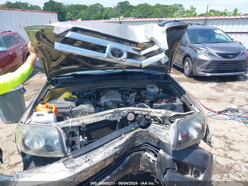 2004 Toyota 4Runner Sr5 V8 VIN: JTEBT14R740033724 Lot: 39569211