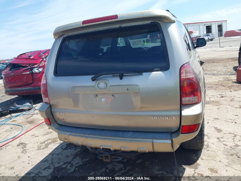 2004 Toyota 4Runner Sr5 V8 VIN: JTEBT14R740033724 Lot: 39569211