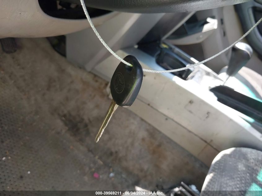 2004 Toyota 4Runner Sr5 V8 VIN: JTEBT14R740033724 Lot: 39569211