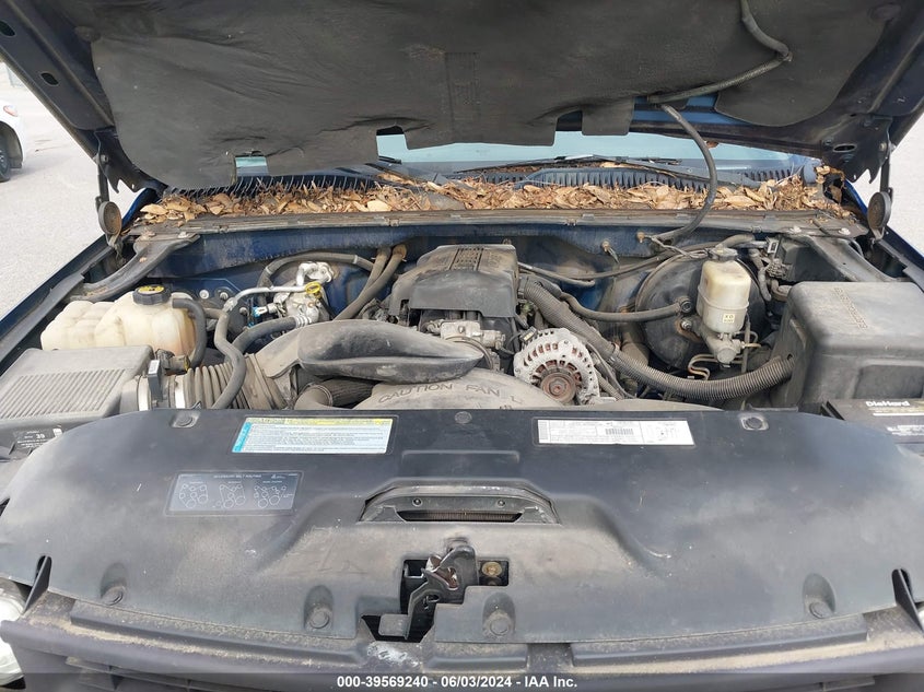 2000 Chevrolet Silverado 1500 VIN: 2GCEC19V2Y1191826 Lot: 39569240