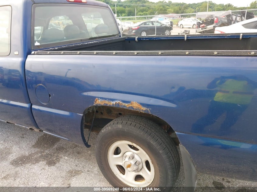 2000 Chevrolet Silverado 1500 VIN: 2GCEC19V2Y1191826 Lot: 39569240