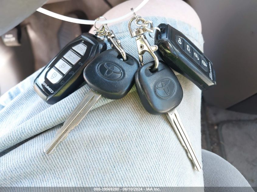 2008 Toyota Sienna Le VIN: 5TDZK23C48S107578 Lot: 39569280