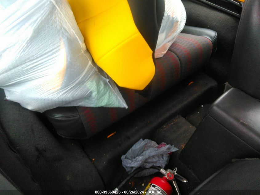 2000 Jeep Wrangler Sport VIN: 1J4FA49S4YP757175 Lot: 39569425