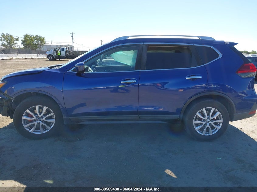 2017 Nissan Rogue Sv VIN: KNMAT2MT4HP542863 Lot: 39569430
