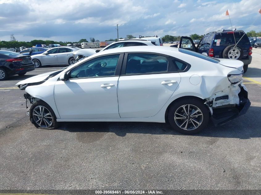 2024 Kia Forte Lxs VIN: 3KPF24AD2RE736181 Lot: 39569461