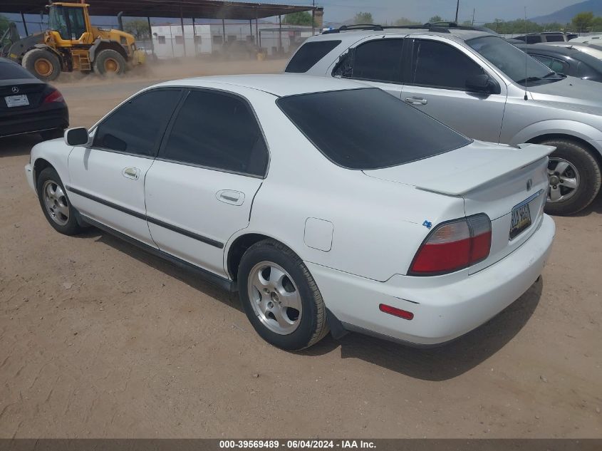 1996 Honda Accord Lx/Ex VIN: 1HGCD5639TA302483 Lot: 39569489