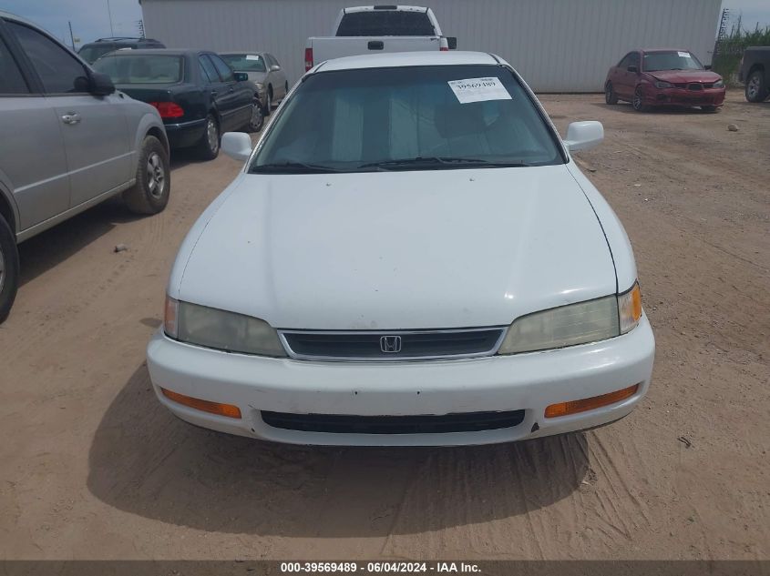 1996 Honda Accord Lx/Ex VIN: 1HGCD5639TA302483 Lot: 39569489