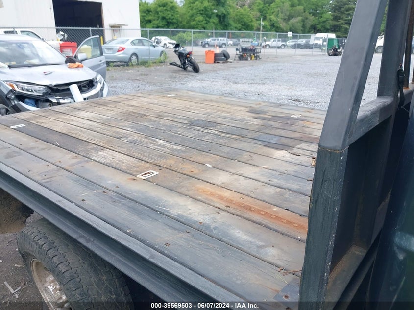 2004 Ford F-250 Xl/Xlt VIN: 01FTNF21L74EC1855 Lot: 39569503