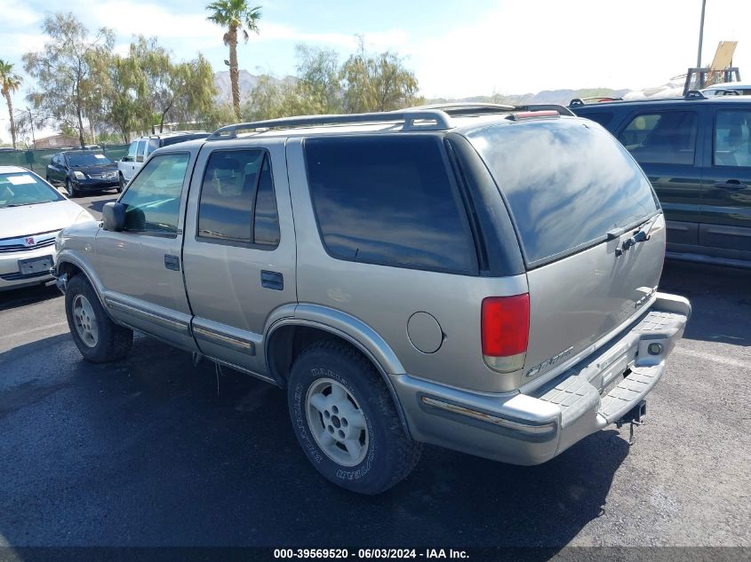 1998 Chevrolet Blazer Ls VIN: 1GNDT13WXW2180610 Lot: 39569520