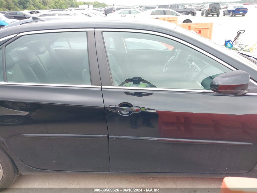 2016 Toyota Camry Xle V6 VIN: 4T1BK1FK2GU573319 Lot: 39569526