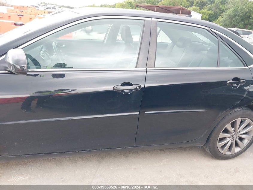 2016 Toyota Camry Xle V6 VIN: 4T1BK1FK2GU573319 Lot: 39569526