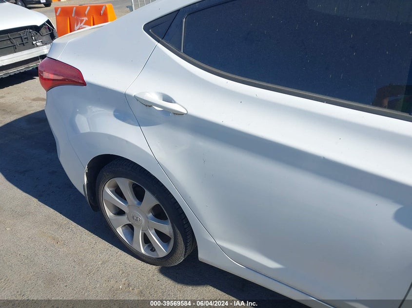 2013 Hyundai Elantra Limited VIN: 5NPDH4AE4DH229804 Lot: 39569584