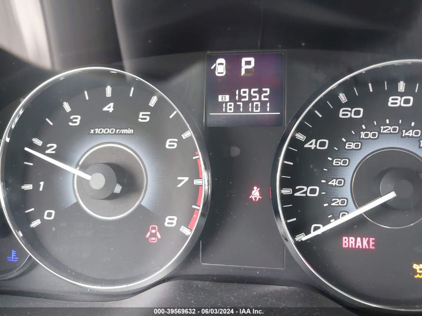 2010 Subaru Outback 2.5I Premium VIN: 4S4BRBCC5A3324993 Lot: 39569632