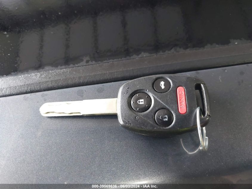 2004 Honda Accord 3.0 Ex VIN: 1HGCM82684A012383 Lot: 39569636