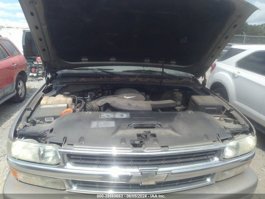 2002 Chevrolet Suburban 1500 Lt VIN: 1GNEC16Z42J212090 Lot: 39569663