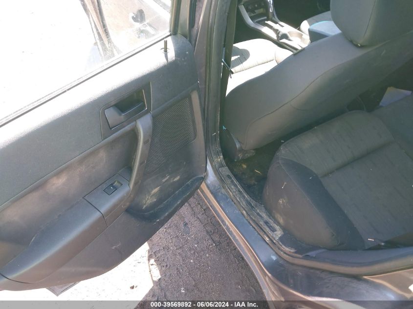 2010 Ford Focus Se VIN: 1FAHP3FN8AW150185 Lot: 39569892