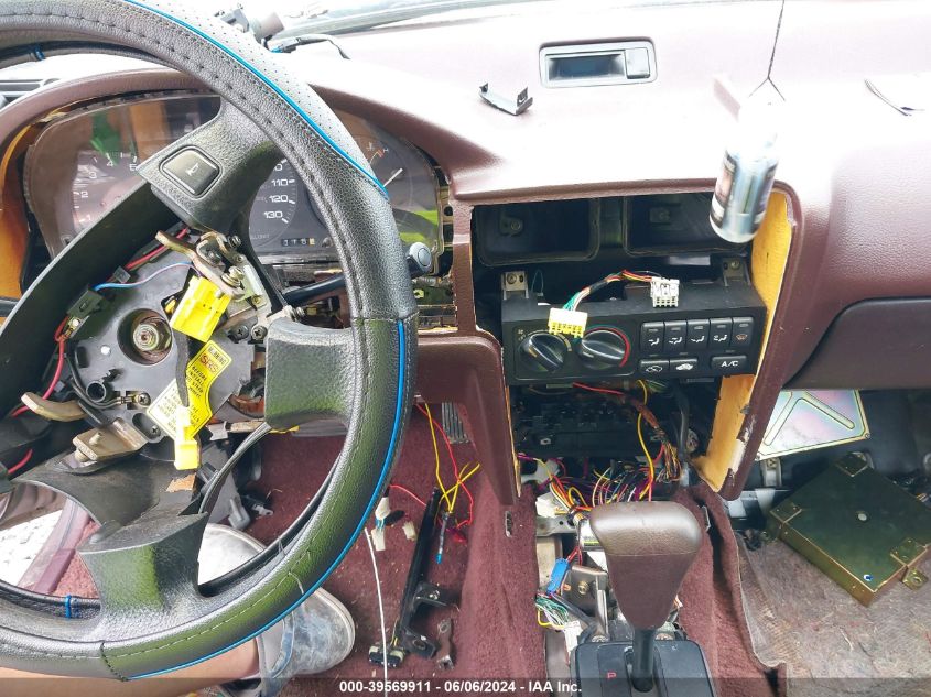 1992 Honda Accord Lx/Ex VIN: JHMCB7657NC065337 Lot: 39569911