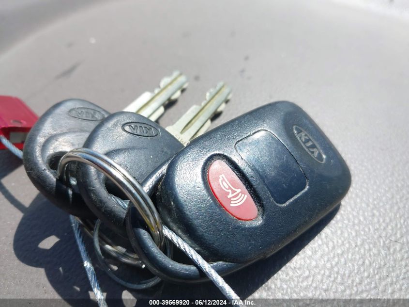 2008 Kia Optima Lx VIN: KNAGE123X85242691 Lot: 39569920