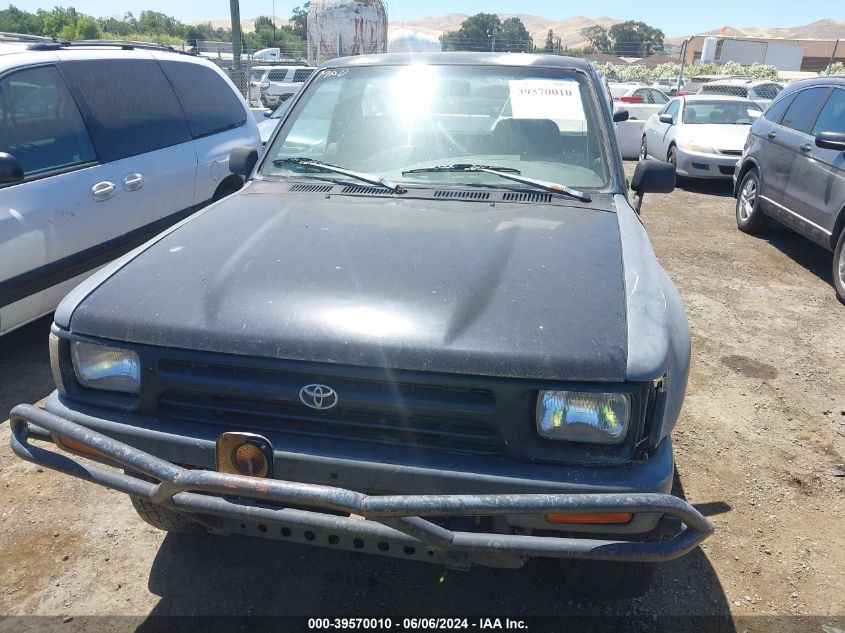 1992 Toyota Pickup 1/2 Ton Short Whlbase Stb VIN: 4TARN81AONZO33187 Lot: 39570010