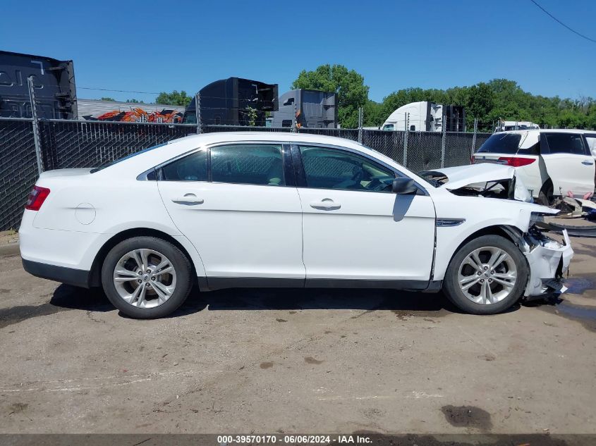 2017 Ford Taurus Se VIN: 1FAHP2D81HG137287 Lot: 39570170