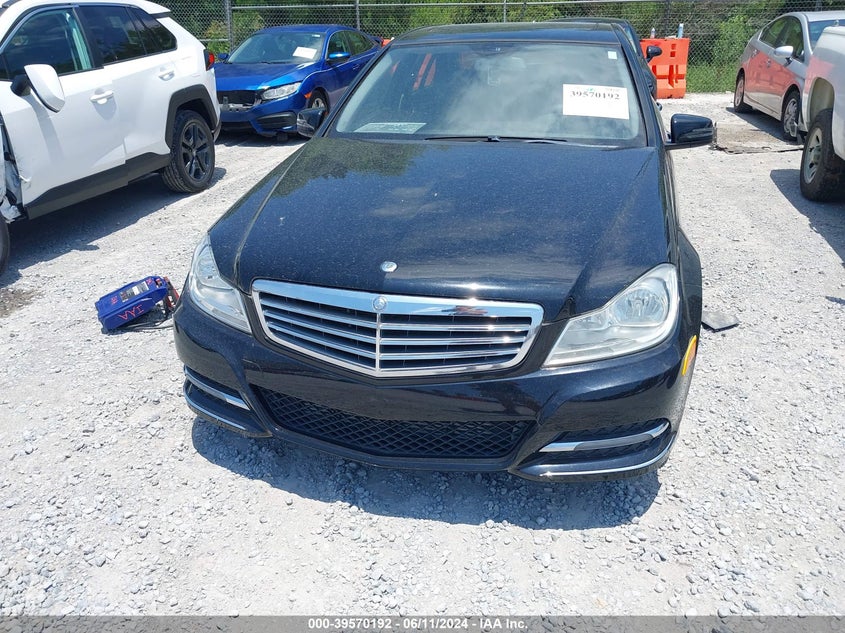 2012 Mercedes-Benz C 250 VIN: WDDGF4HB5CA625749 Lot: 39570192