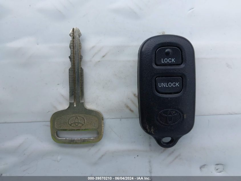 2005 Toyota Celica Gt VIN: JTDDR38T050189280 Lot: 39570210