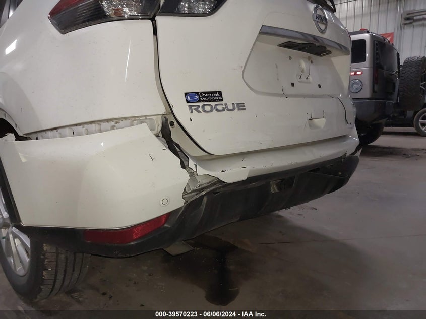 2019 Nissan Rogue Sv VIN: KNMAT2MT0KP535853 Lot: 39570223