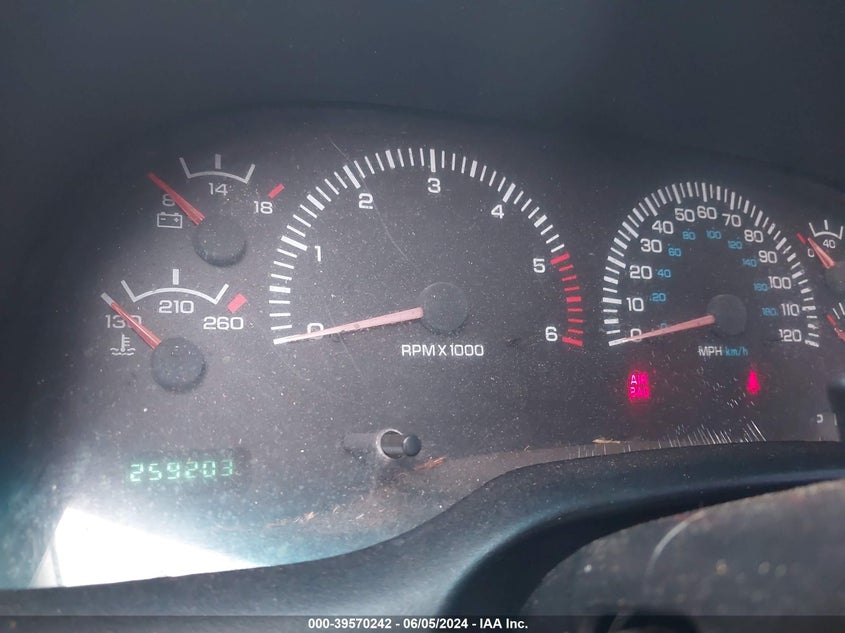 2001 Dodge Ram 1500 St VIN: 1B7HC13Y11J542639 Lot: 39570242