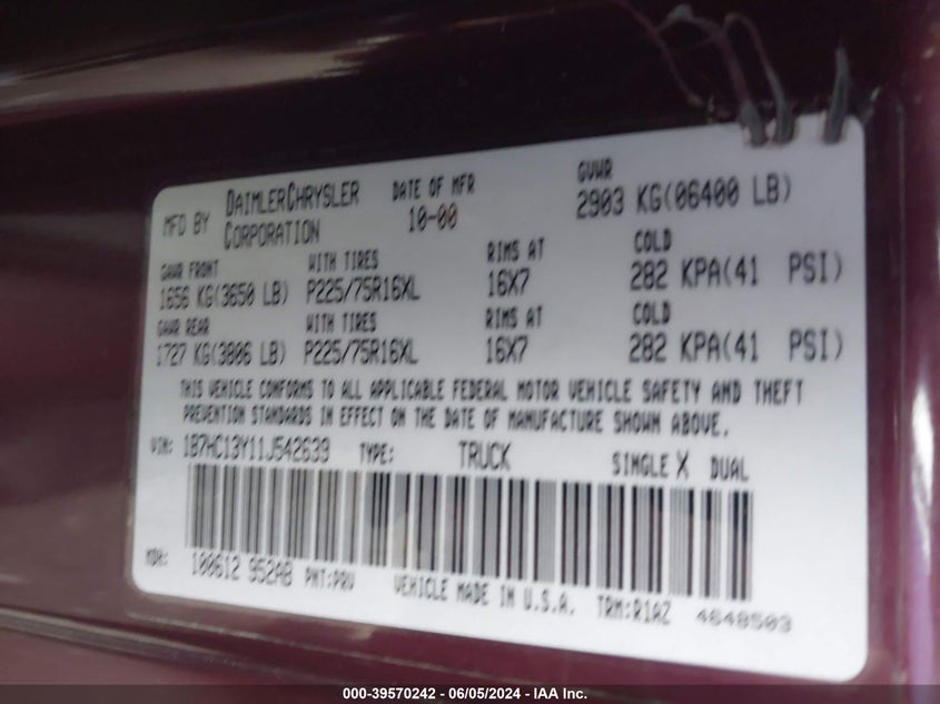 2001 Dodge Ram 1500 St VIN: 1B7HC13Y11J542639 Lot: 39570242