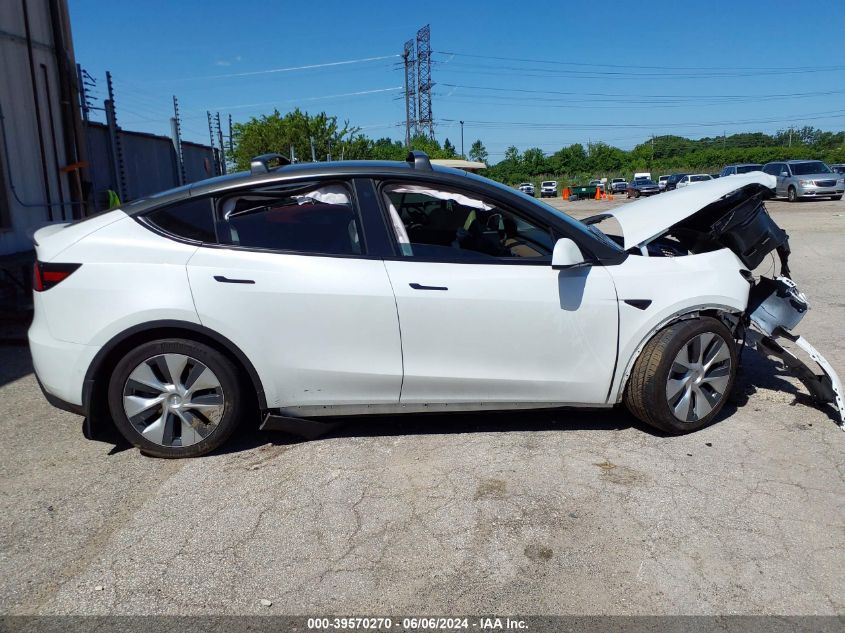 2021 Tesla Model Y Long Range Dual Motor All-Wheel Drive VIN: 5YJYGDEE7MF279867 Lot: 39570270