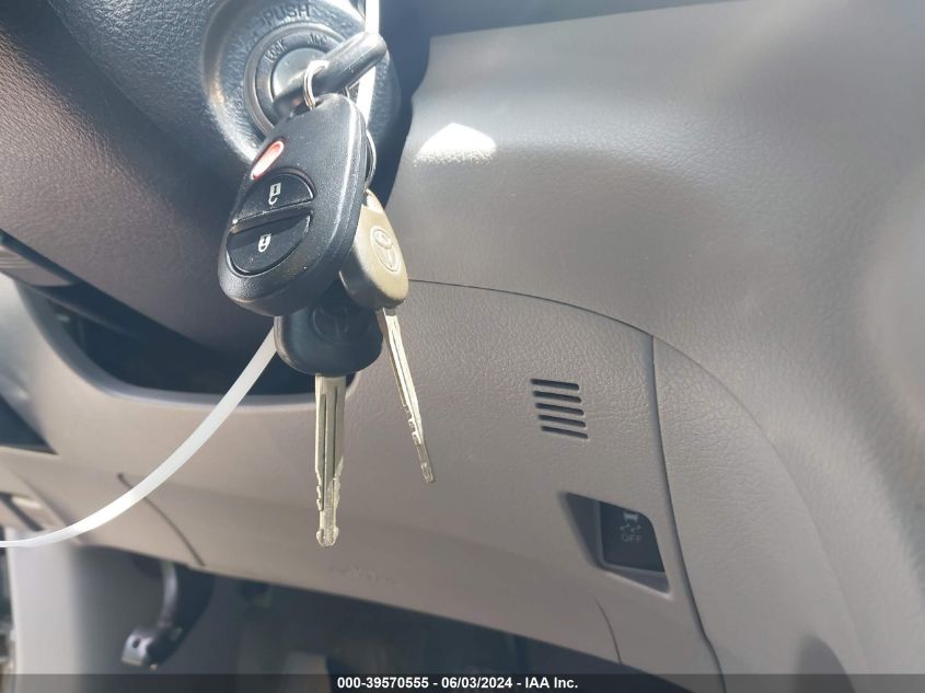 2009 Toyota Highlander VIN: JTEDS41A392082801 Lot: 39570555