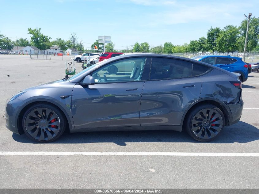 2023 Tesla Model Y VIN: 7SAYGDEF7PF906650 Lot: 39570566