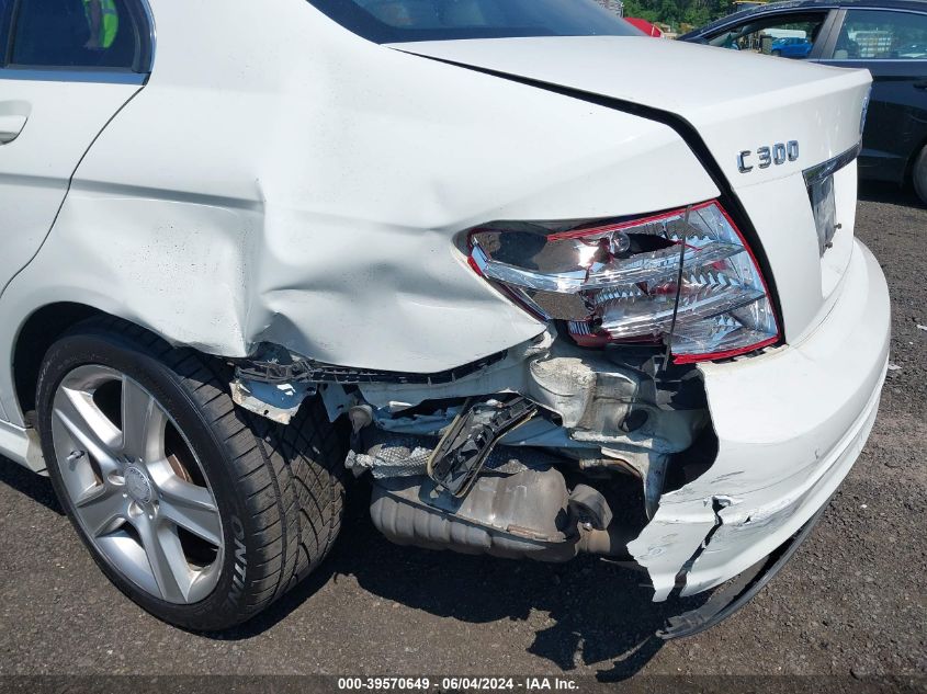 2010 Mercedes-Benz C 300 Luxury 4Matic/Sport 4Matic VIN: WDDGF8BBXAR104282 Lot: 39570649