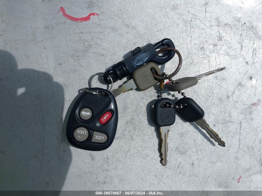 1999 Buick Park Avenue VIN: 1G4CW52K8X4622125 Lot: 39570667