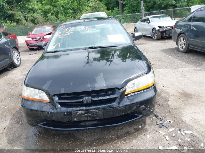 2000 Honda Accord 3.0 Ex VIN: 1HGCG1650YA061521 Lot: 39570692